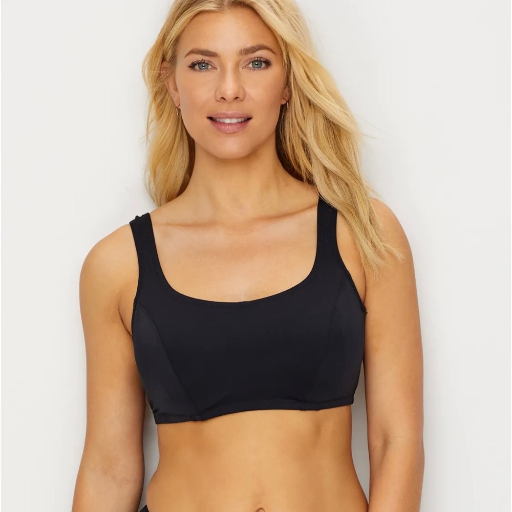 POUR MOI
Space Underwire Bikini Top